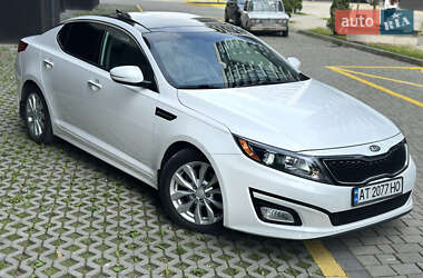 Седан Kia Optima 2013 в 