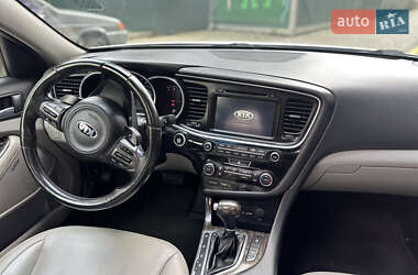 Седан Kia Optima 2013 в 