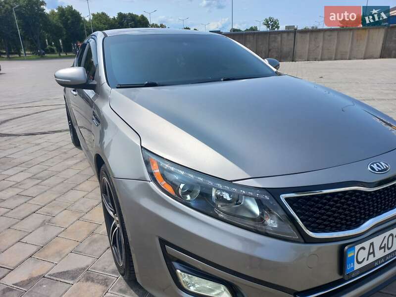Седан Kia Optima 2015 в Черкассах