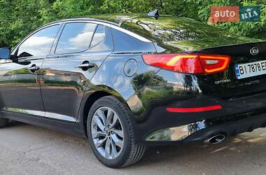 Седан Kia Optima 2014 в 