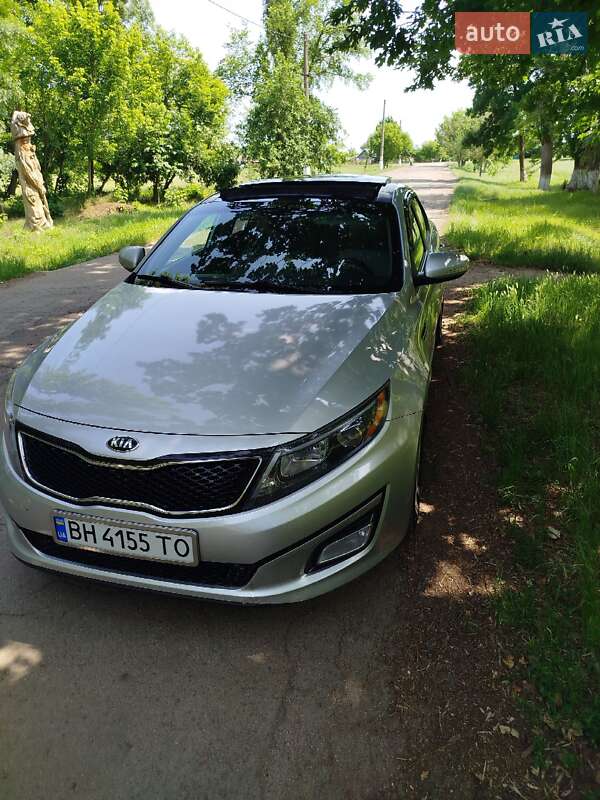 Седан Kia Optima 2013 в Одессе