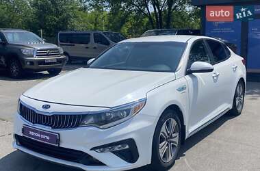 Седан Kia Optima 2017 в Дніпрі