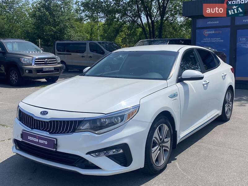 Седан Kia Optima 2017 в 