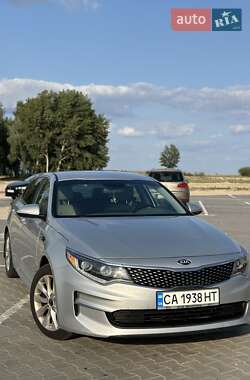 Седан Kia Optima 2016 в 