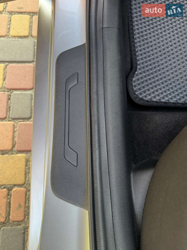 Седан Kia Optima 2017 в Умані