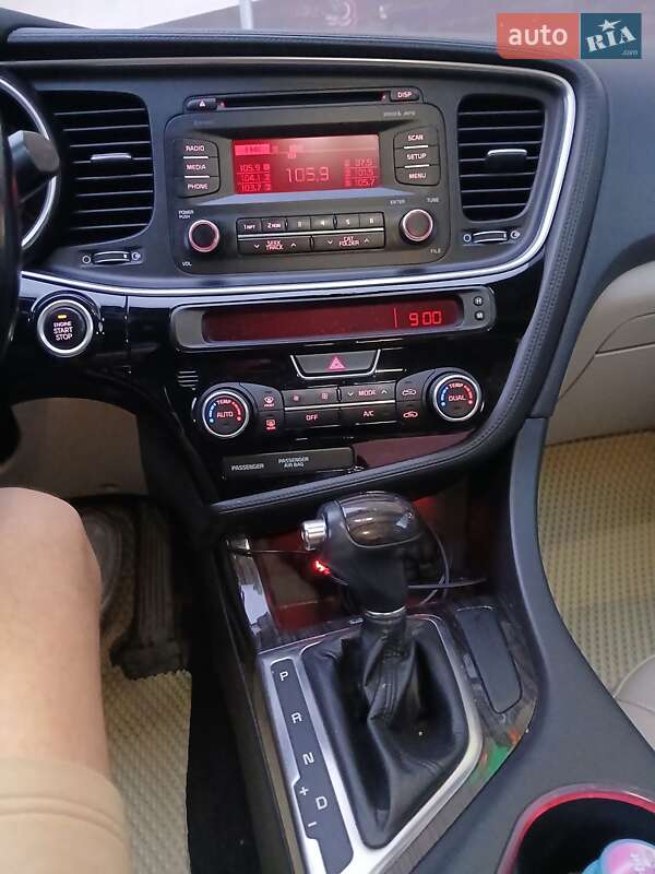 Седан Kia Optima 2014 в Виннице