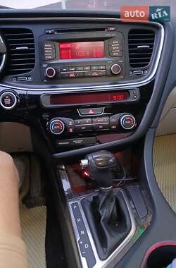 Седан Kia Optima 2014 в 