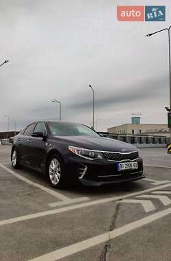 Седан Kia Optima 2017 в 