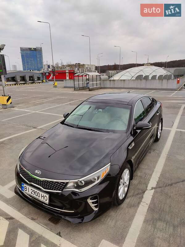 Седан Kia Optima 2017 в Львове