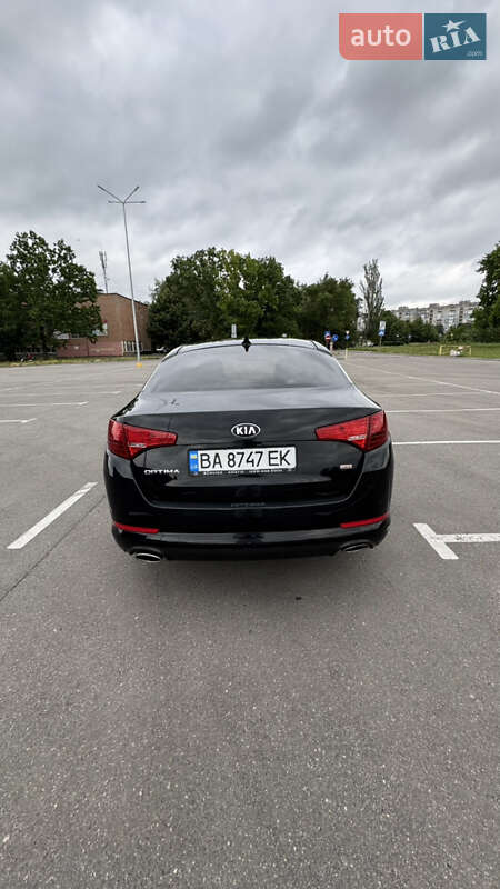 Седан Kia Optima 2013 в Кропивницком