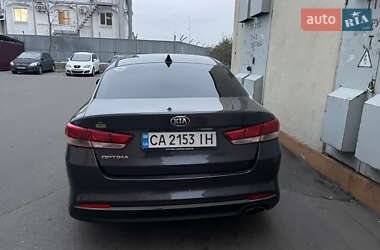 Седан Kia Optima 2016 в 