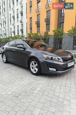 Седан Kia Optima 2015 в 