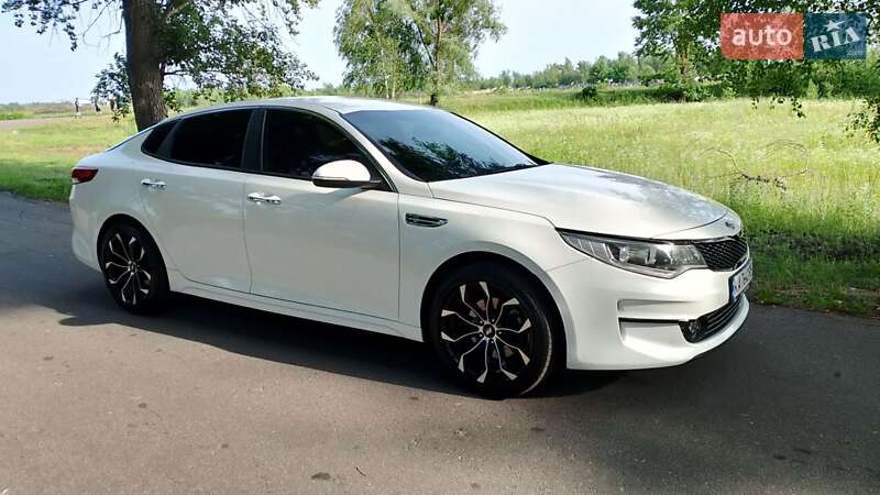 Седан Kia Optima 2016 в Бородянці
