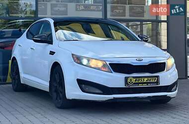 Седан Kia Optima 2012 в Ивано-Франковске