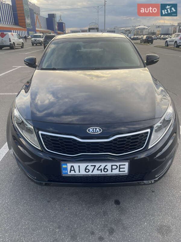 Седан Kia Optima 2012 в 