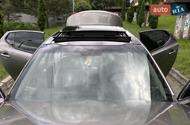 Седан Kia Optima 2012 в 