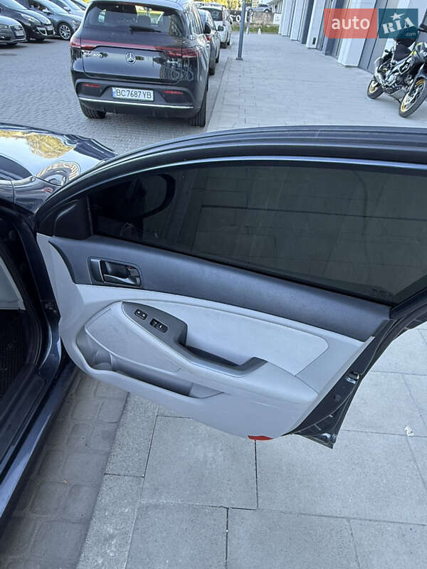 Седан Kia Optima 2014 в Львові фото 11 Седан Kia Optima 2014 в Львові