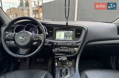 Седан Kia Optima 2015 в 