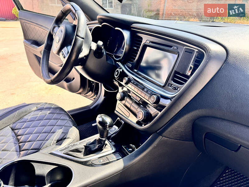 Седан Kia Optima 2013 в Калинівці