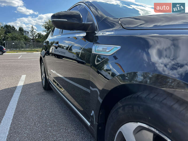 Седан Kia Optima 2014 в Житомире