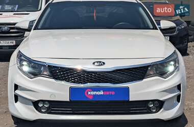 Седан Kia Optima 2017 в 
