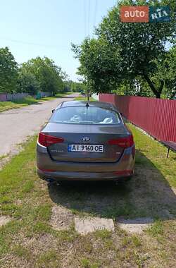 Седан Kia Optima 2013 в 