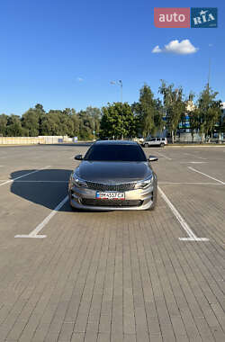 Седан Kia Optima 2016 в Сумах