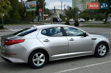 Седан Kia Optima 2015 в Хмельницком