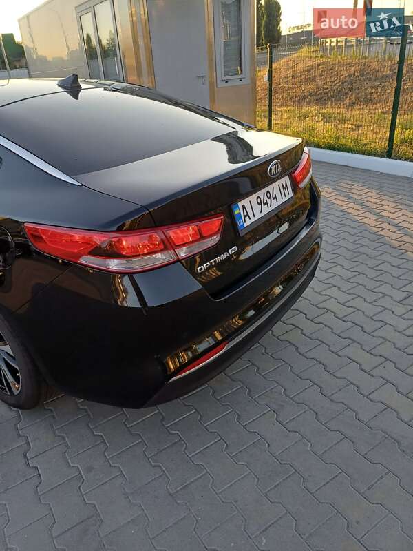 Седан Kia Optima 2017 в Києві