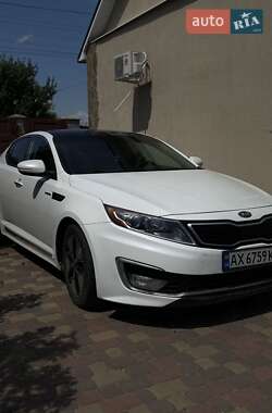 Седан Kia Optima 2013 в Харкові