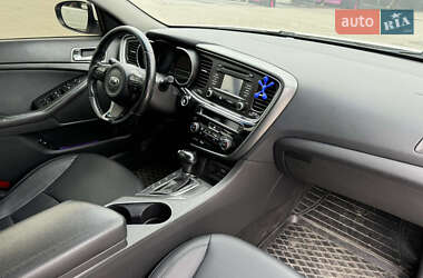 Седан Kia Optima 2014 в 
