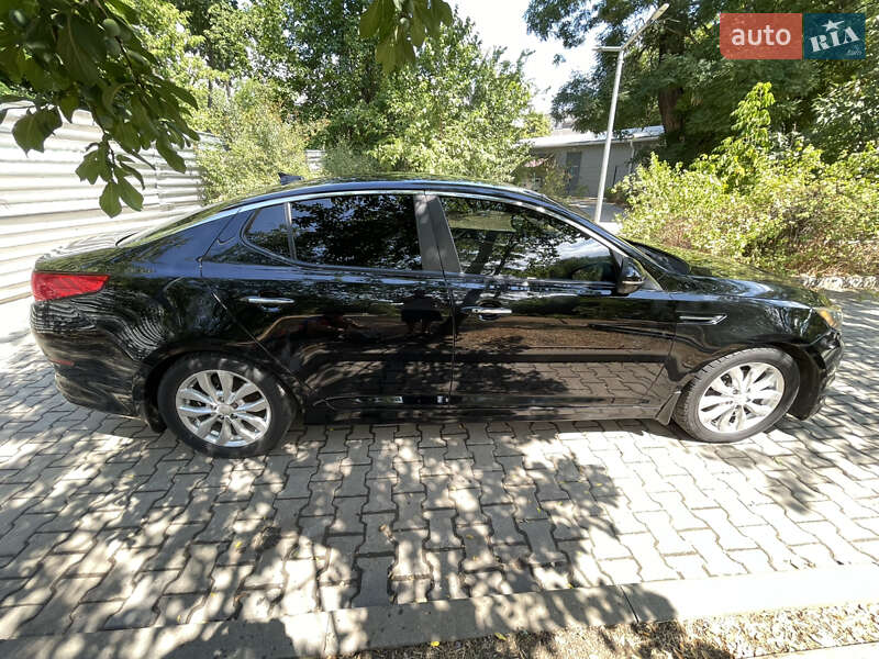 Седан Kia Optima 2014 в Одессе