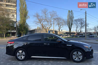 Седан Kia Optima 2017 в 
