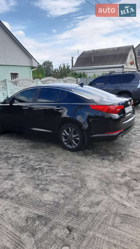 Седан Kia Optima 2012 в Чугуеве