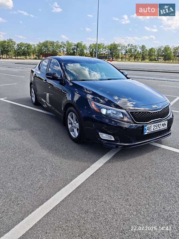 Седан Kia Optima 2014 в Днепре