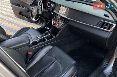 Седан Kia Optima 2017 в 