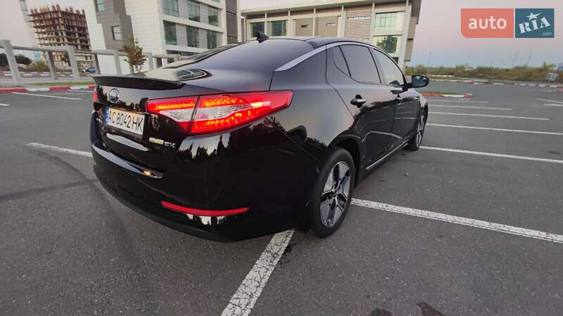 Седан Kia Optima 2013 в Одесі