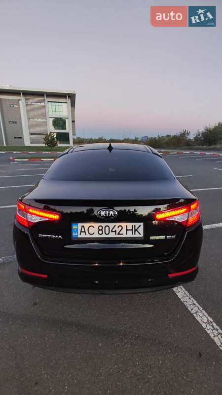 Седан Kia Optima 2013 в Одесі
