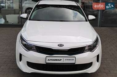 Седан Kia Optima 2017 в 