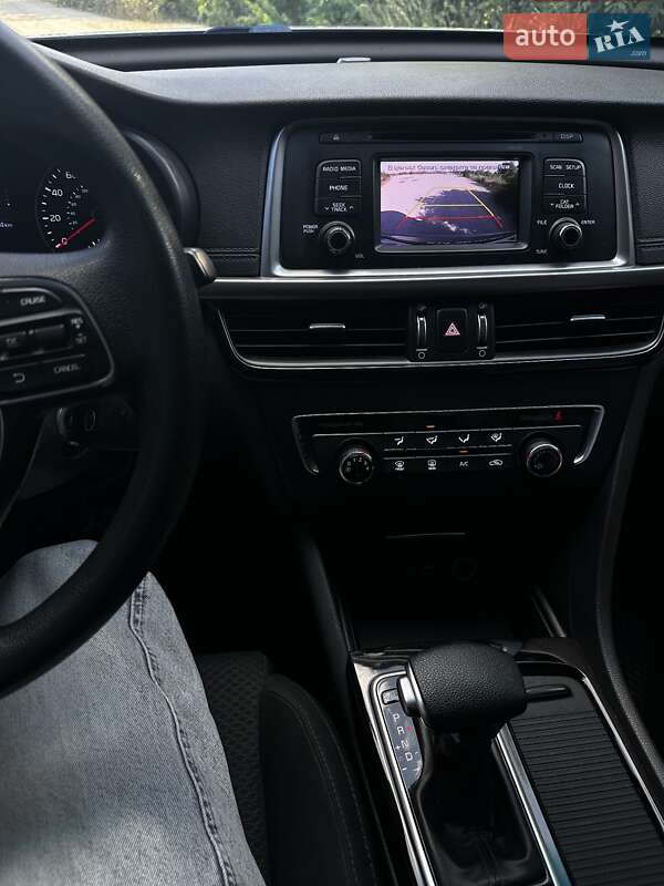 Седан Kia Optima 2016 в Кременчуге