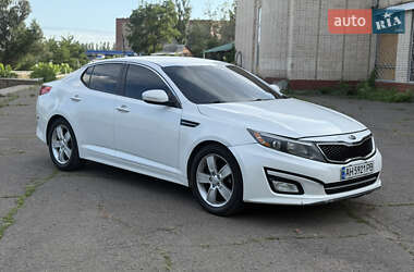 Седан Kia Optima 2015 в Червоному Донце