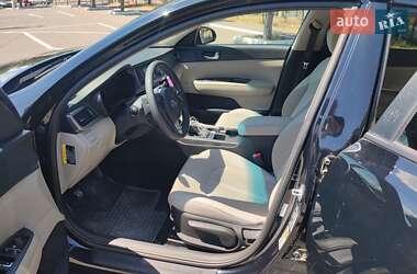 Седан Kia Optima 2016 в 