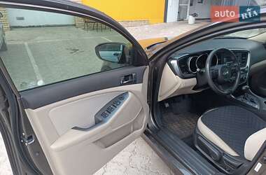 Седан Kia Optima 2013 в Черкассах