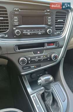 Седан Kia Optima 2013 в Черкассах