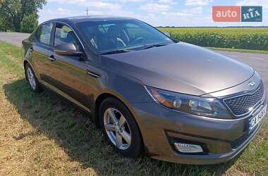 Седан Kia Optima 2013 в Черкассах
