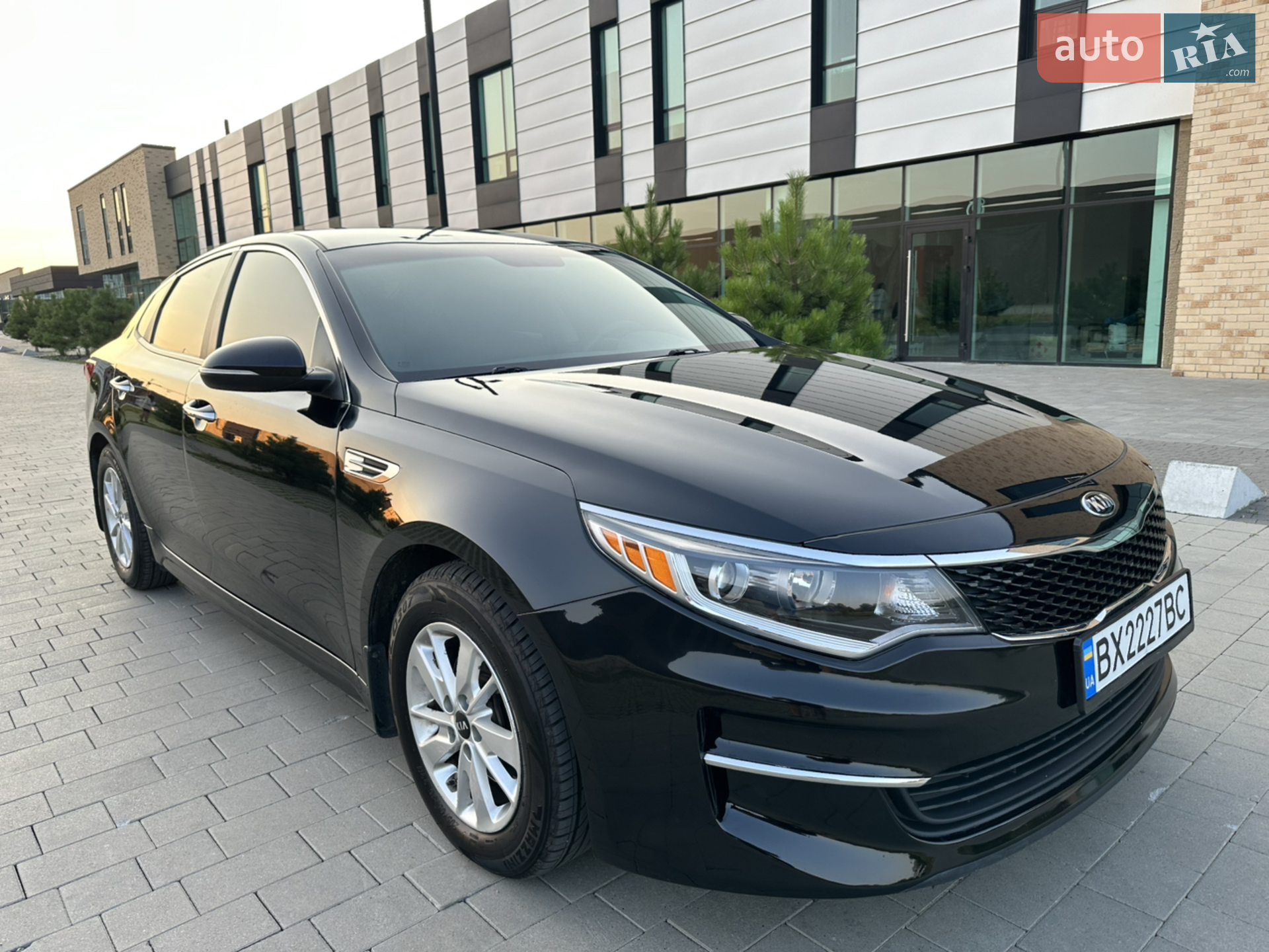 2016 Kia Optima - фото 1