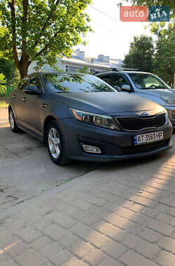 Седан Kia Optima 2015 в Львове
