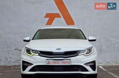 Седан Kia Optima 2019 в 