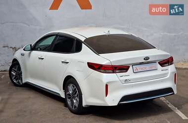 Седан Kia Optima 2019 в 
