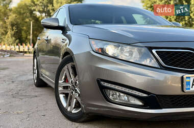Седан Kia Optima 2012 в Кривом Роге